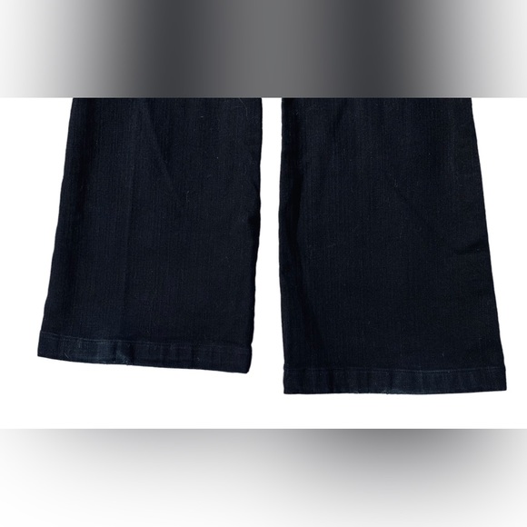 🌹SOLD🌹 J BRAND Dark Wash Love Story Flare Jeans in Jett - Picture 15 of 16